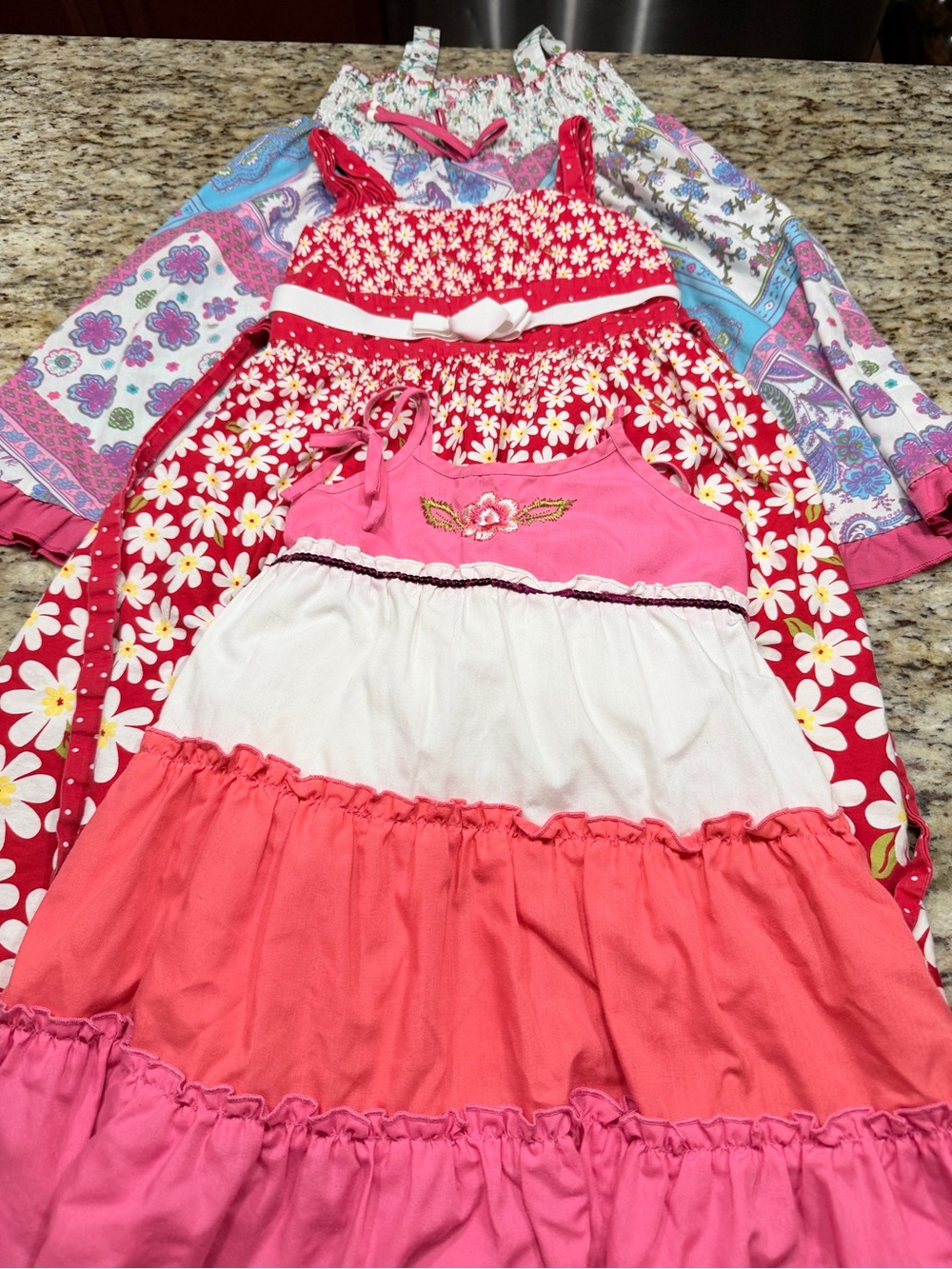 Bundle of girls dresses size 6